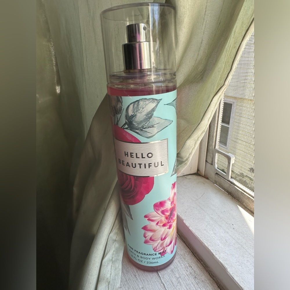 Bath & body works hello beautiful
